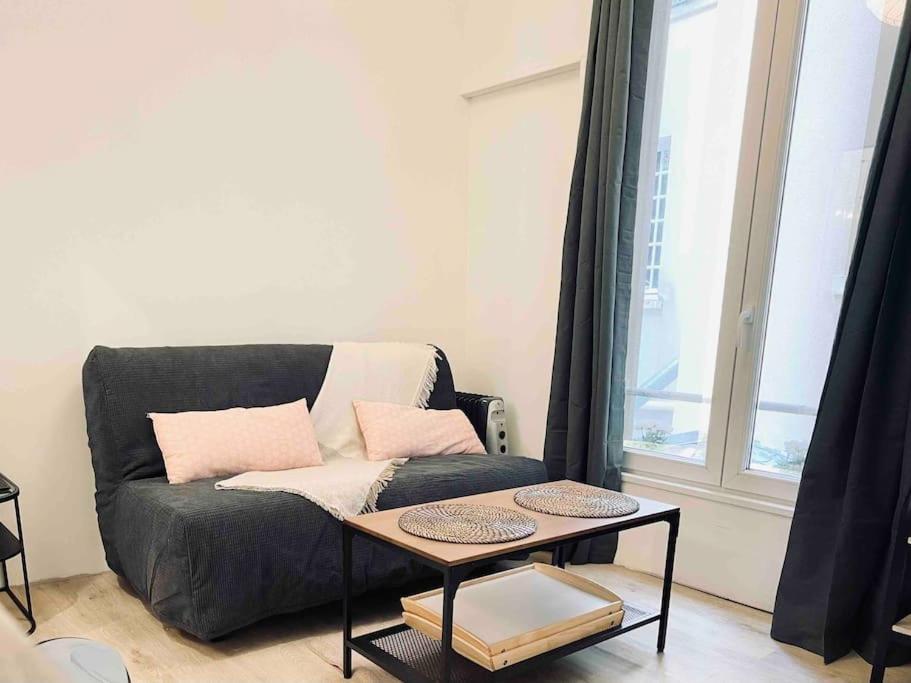 Exigehome-Versailles A 2 Pas Du Chateau Экстерьер фото
